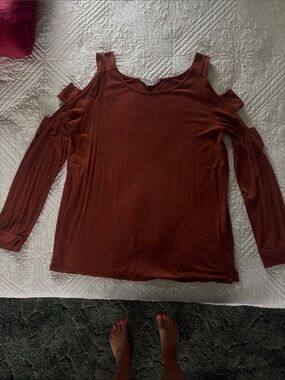 Pink Republic Rust Cold-Shoulder Long Sleeve Top